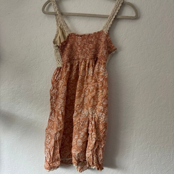 Beautiful crotchet top dress - Picture 5 of 5